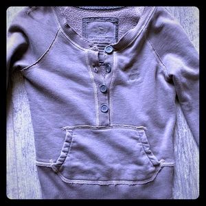 Abercrombie and Fitch women’s cropped sweater
